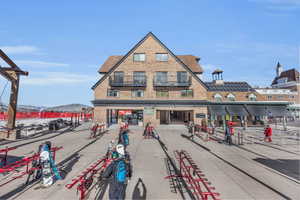 View of home's community featuring a mountain view