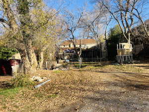 backyard alley access