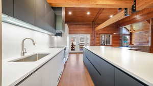 Modern Italian designed Kitchen