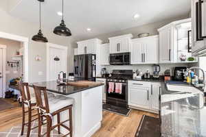 Gas Stove, 5 burners, Samsung Collection, Walk in Pantry