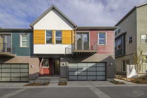 Sharp, modern, and full of curb appeal-this is the kind of place that makes you do a double take. Not to mention living just minutes from the best of Salt Lake City!