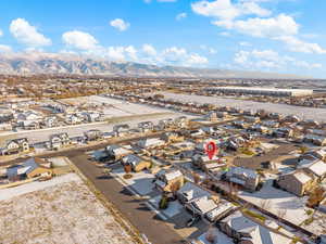 Aerial perspective of suburban area with mountains
