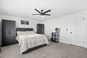 Bedroom with a ceiling fan
