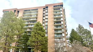 View of apartment building / complex