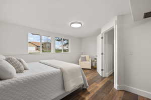 Optional second primary bedroom with walk-in closet or second living space