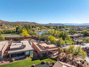 Bird's eye view of a water and mountain view