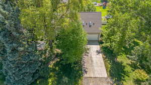 Aerial view of property and surrounding area