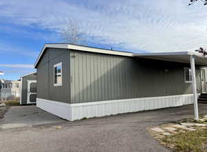 View of home's exterior