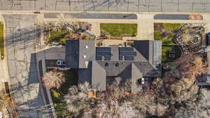 Aerial view of property and surrounding area