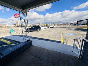Uncovered parking lot with a mountain view