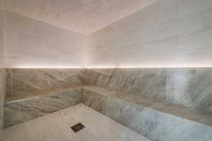 Full bath with tiled shower