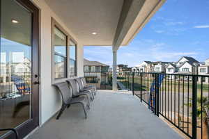 Balcony featuring a residential view