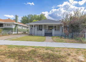Bungalow with covered porch
