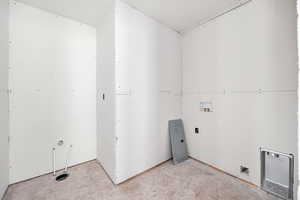 Laundry area with washer hookup