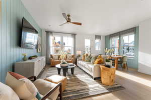 PHOTOS OF MODEL HOME FLOORPLAN, NOT ACTUAL HOME