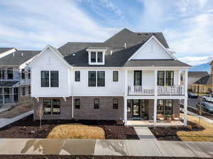 PHOTOS OF MODEL HOME FLOORPLAN, NOT ACTUAL HOME