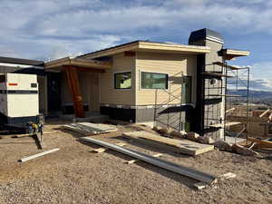 Building 10 unit 1001