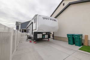 View of side of home