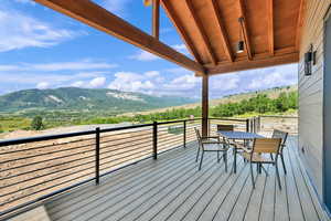 Previously built home. Photos are for illustration purposes only. Selections may differ.