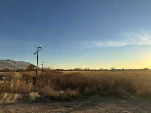 Railroad is on east border