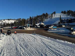 Just a few steps up Aspen Drive from the end of Powder Mountain Road