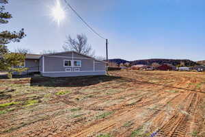 View of home's exterior