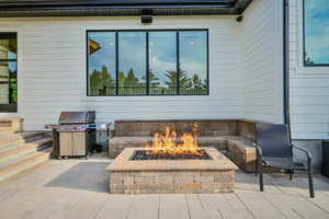 View of patio with grilling area