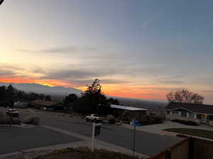 Valley Views - Afternoon