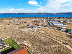 Bird's eye view of a water and mountain view