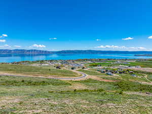 Bird's eye view of a water and mountain view