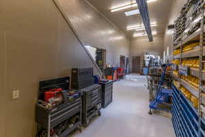 Garage featuring a textured wall