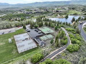 Bird's eye view of a water and mountain view