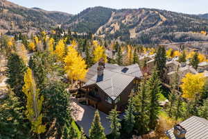 View from above of property featuring mountains