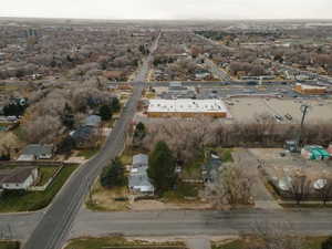 Aerial view of property and surrounding area