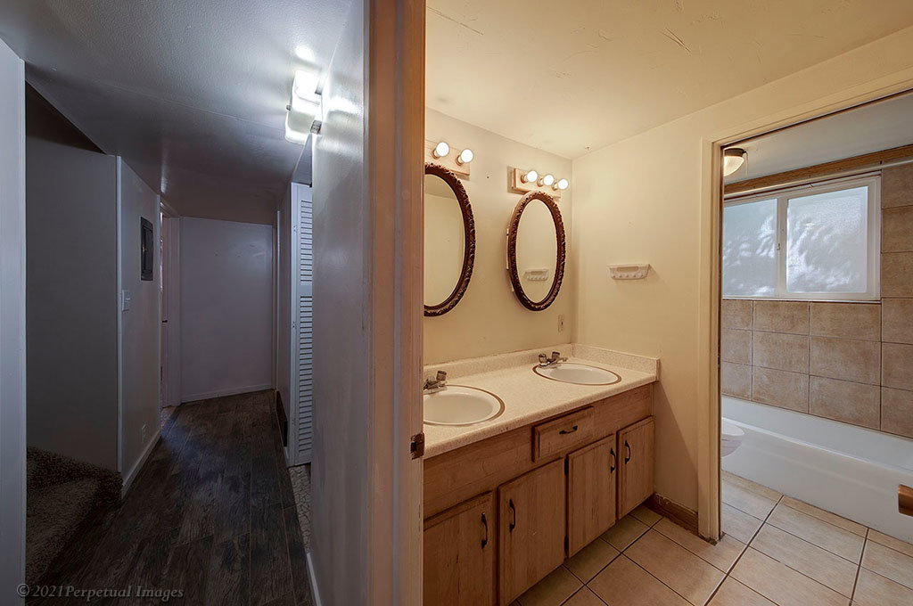 Full bathroom.
