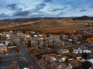 View of property location featuring mountains