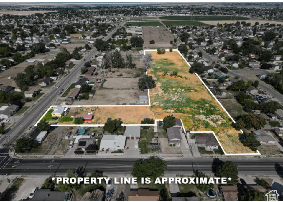 View of property location with property boundaries highlighted