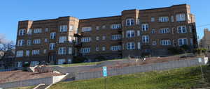 View of apartment building / complex