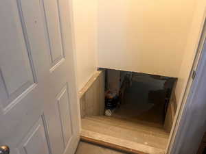 Storage in 5' crawl space