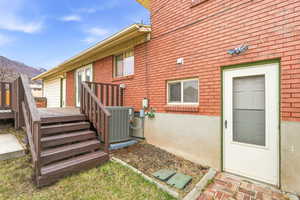 Walk Out Basement - Option to Add an Apartment (ADU)