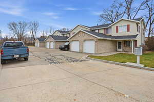 Private Lane 6 townhomes