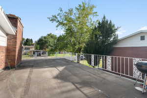View of patio / terrace with a grill