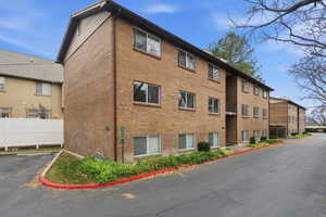 View of apartment building / complex