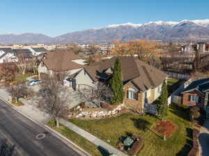 Aerial perspective of suburban area with mountains