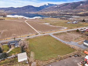 Bird's eye view of a water and mountain view