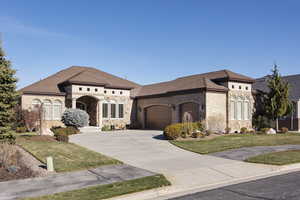 802  EAGLEPOINTE DR North Salt Lake UT 84054