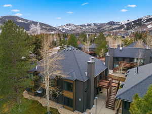 Bird's eye view of a mountain backdrop