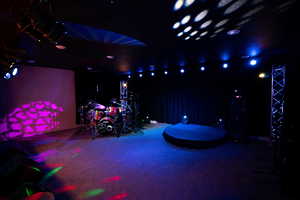 Game room featuring carpet floors