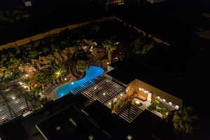 Bird's eye view of a pool area