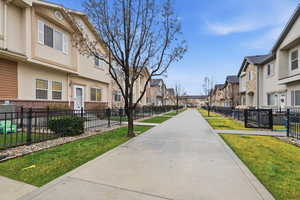 View of community featuring a residential view